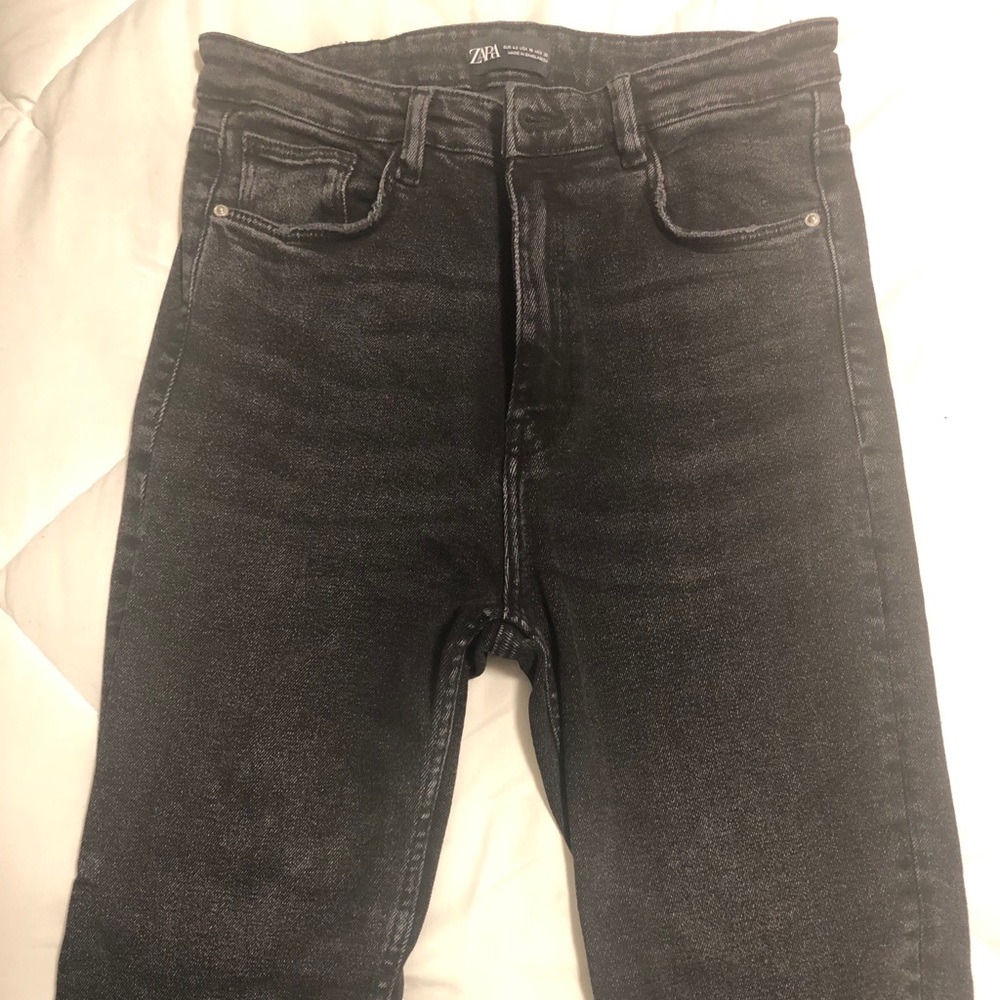 Zara jeans